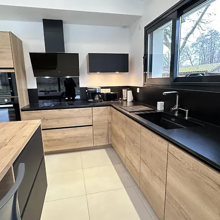 Le Du Pas Du Moulin * Léon